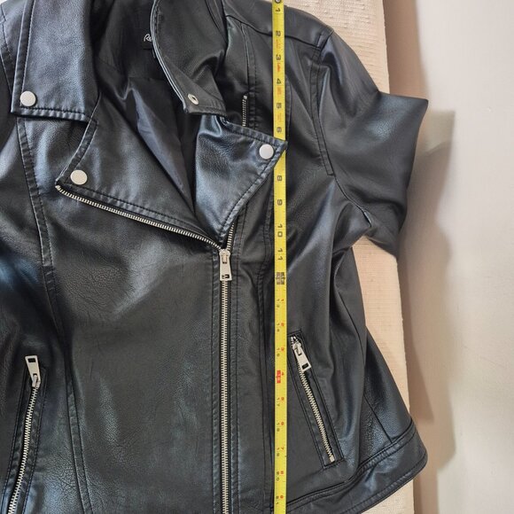 Faux Leather Jacket - Picture 6 of 7
